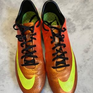 Nike Vapor IV